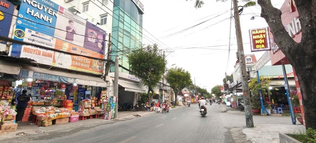 Bán nhà hẻm Đường 11, Linh Xuân, hẻm 6m, sổ hồng riêng – 71 triệu/m²